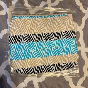 Studio Thirty-One Flap